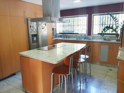 Apartamento en Colinas de Santa Mónica