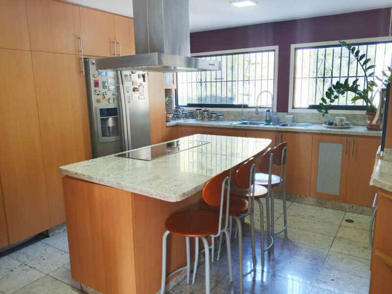 Apartamento en Colinas de Santa Mónica