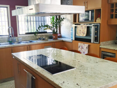 Apartamento en Colinas de Santa Mónica