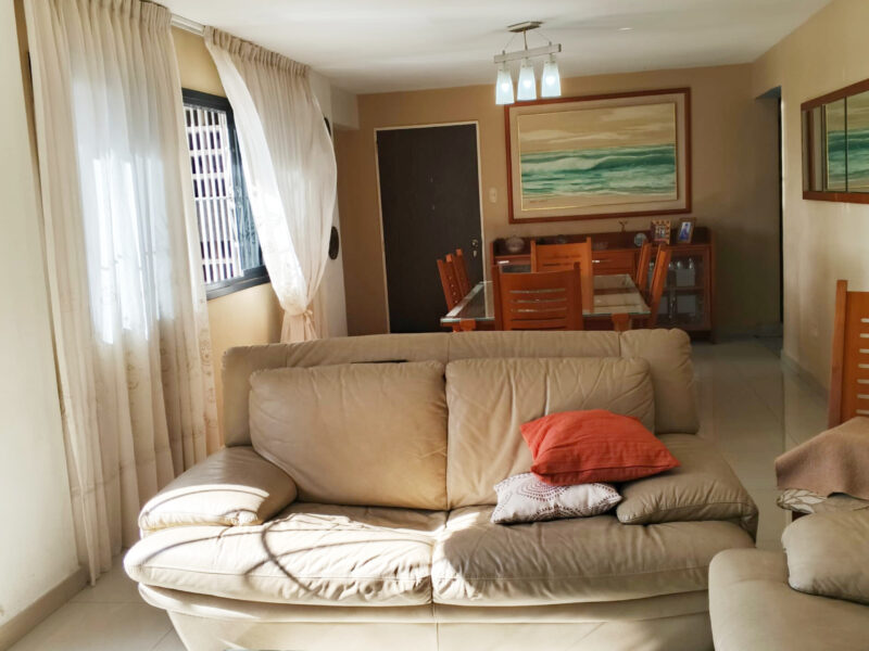 Apartamento en Colinas de Santa Mónica