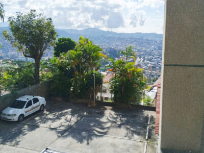 Apartamento en Colinas de Santa Mónica