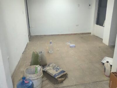 Venta o alquiler, Local Comercial. Av Roosevelt