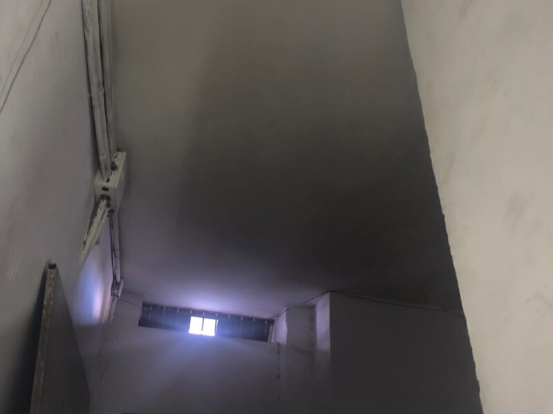 Venta o alquiler, Local Comercial. Av Roosevelt