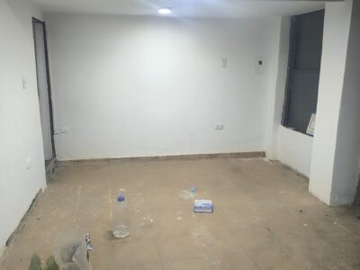 Venta o alquiler, Local Comercial. Av Roosevelt