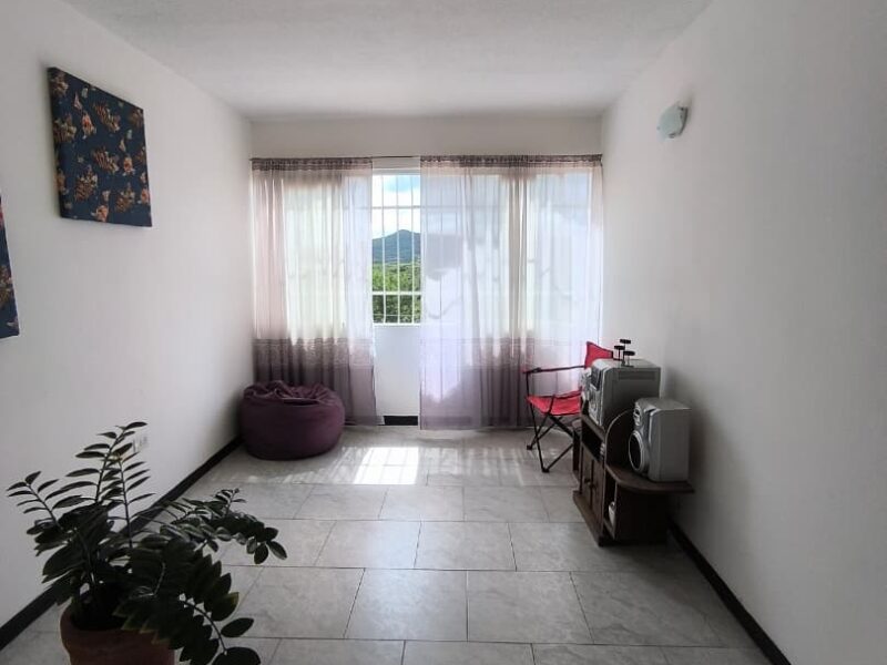 Apartamento en Urb. Bosque Real - Charallave
