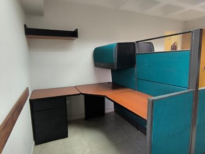 Oficina en C.C Los Chaguaramos