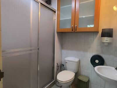 Oficina en C.C Los Chaguaramos