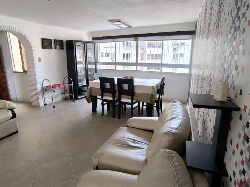 Apartamento en la Av Libertador - Chacao