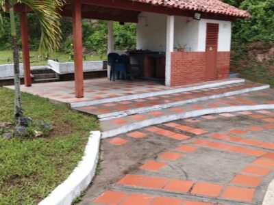 Casa en Izcaragua Country club