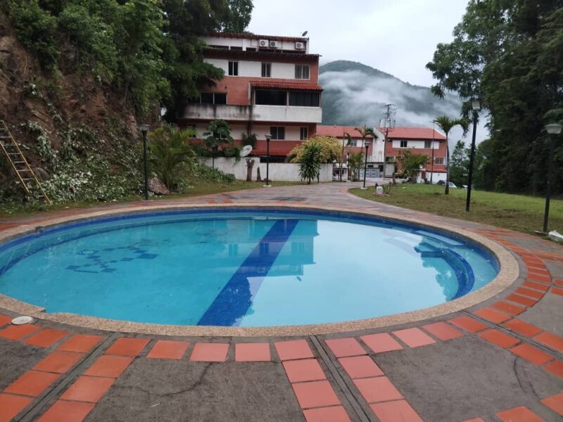 Casa en Izcaragua Country club